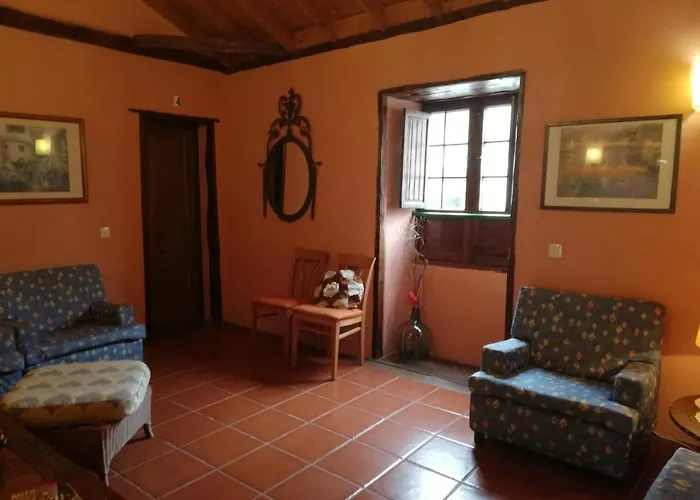 Casa El Comisario * El Tanque