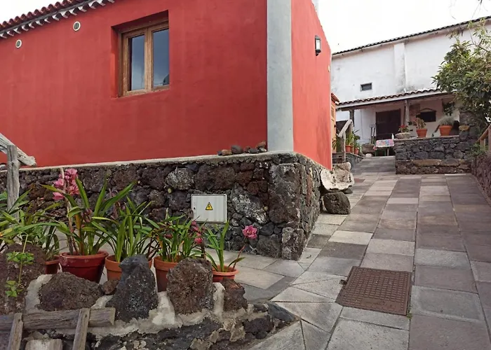 Casa El Comisario * El Tanque